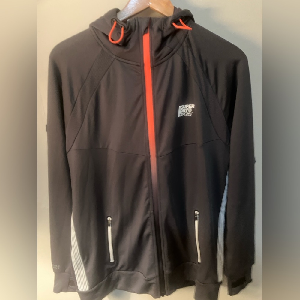 Superdry Sport Men's Grey Performance Jacket with Orange and White Details